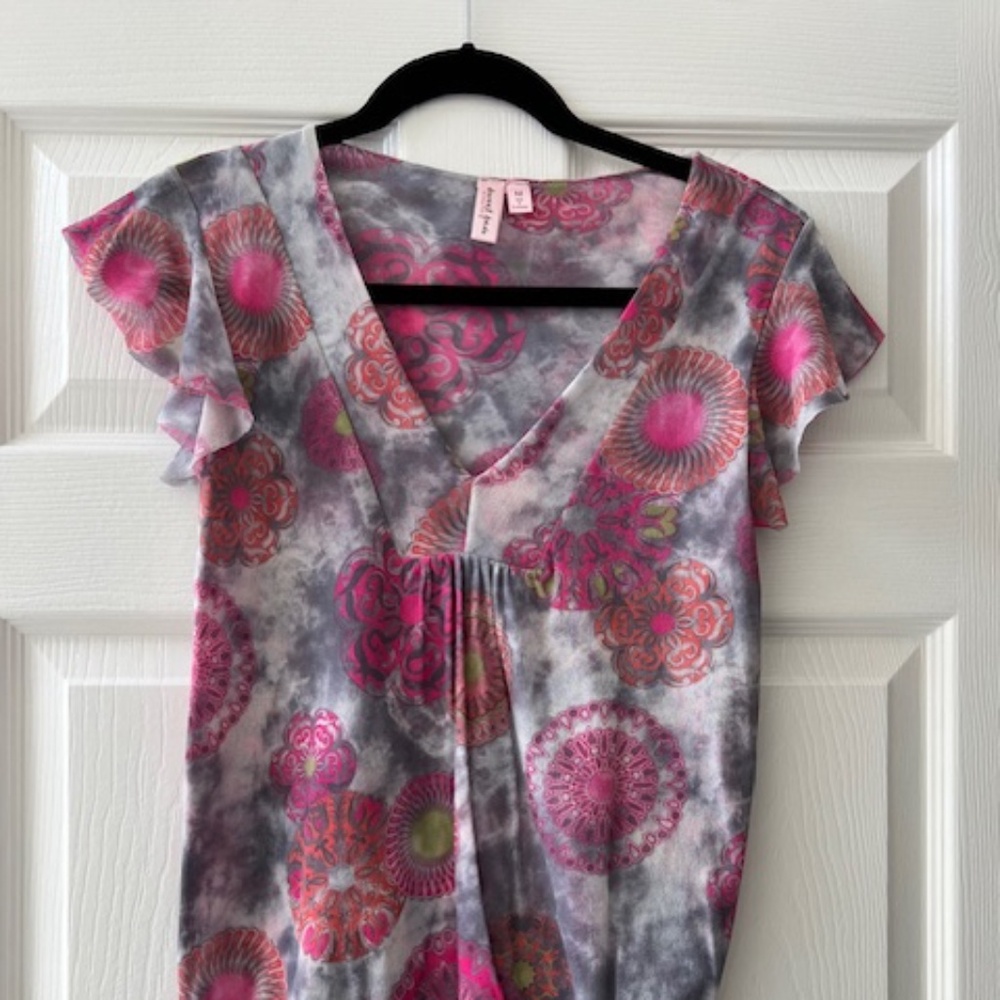 Sweet Pea Medium Top